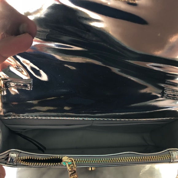 💎NEW BEBE Kylie Crossbody💎 - Picture 4 of 6